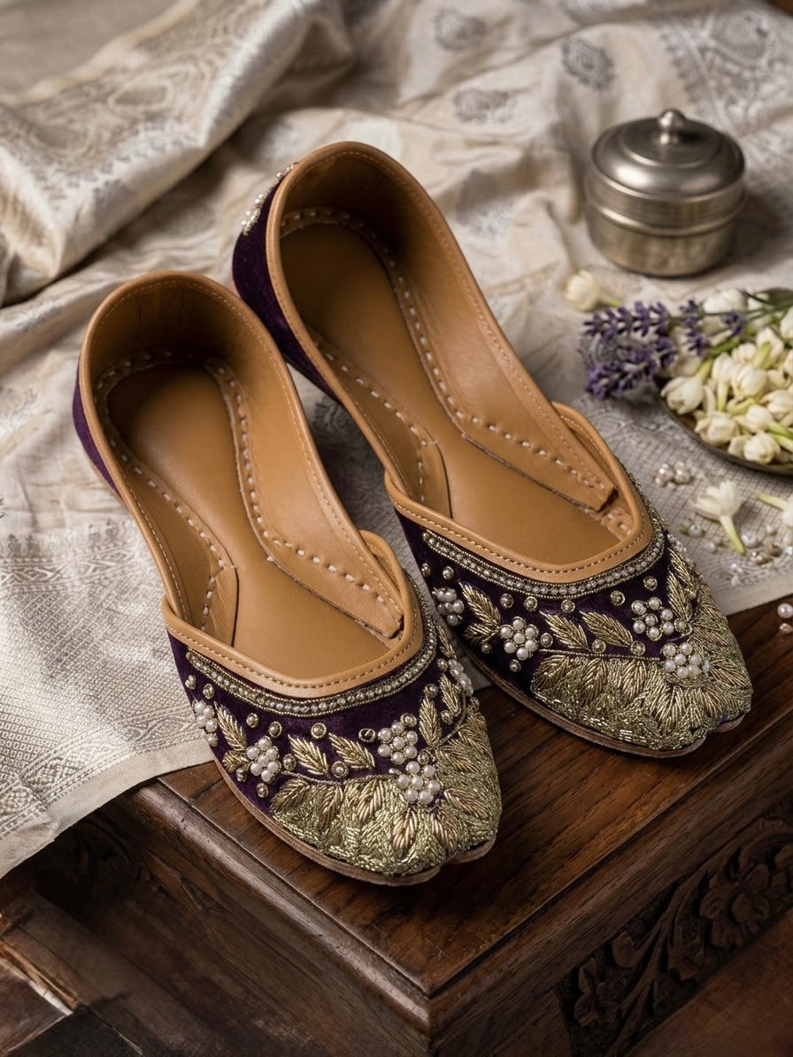 Majestic Plum Jutti