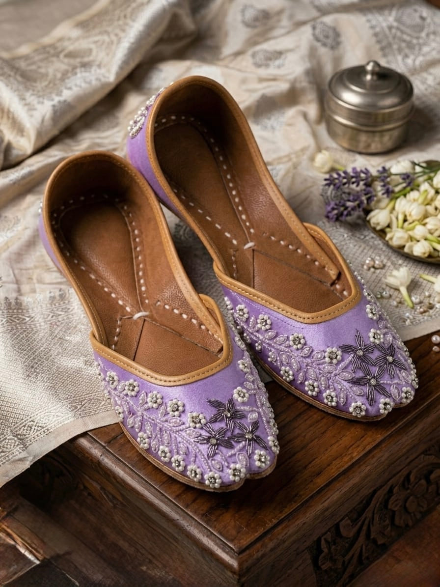 Lavender Pearl Bloom Jutti