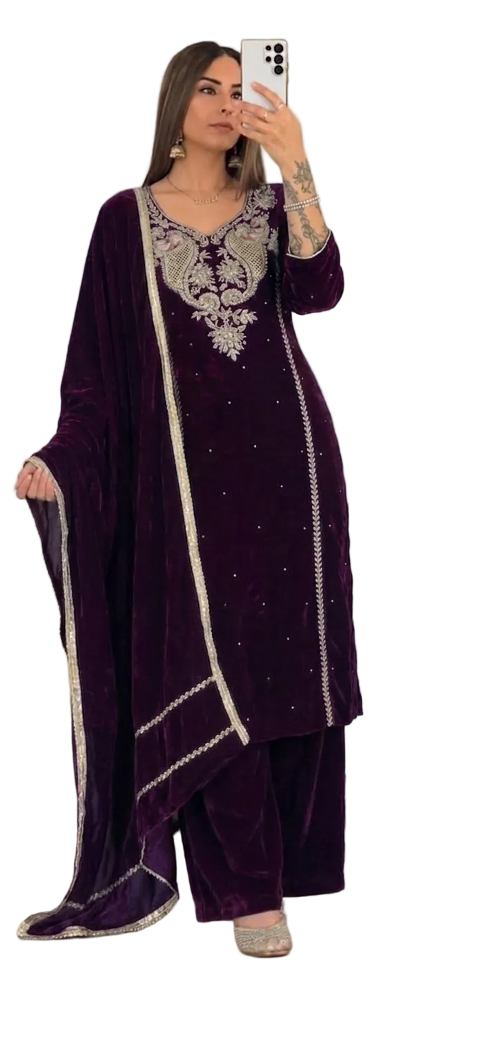 Luxurious velvet with elegant all-over style