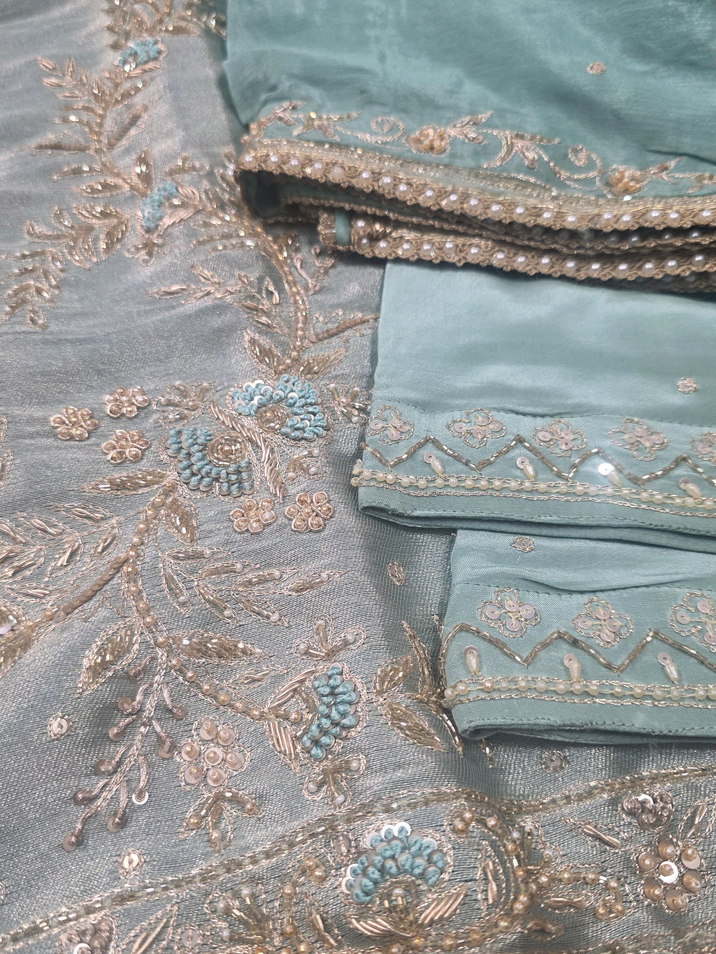 Giraffe Silk Crepe Combination