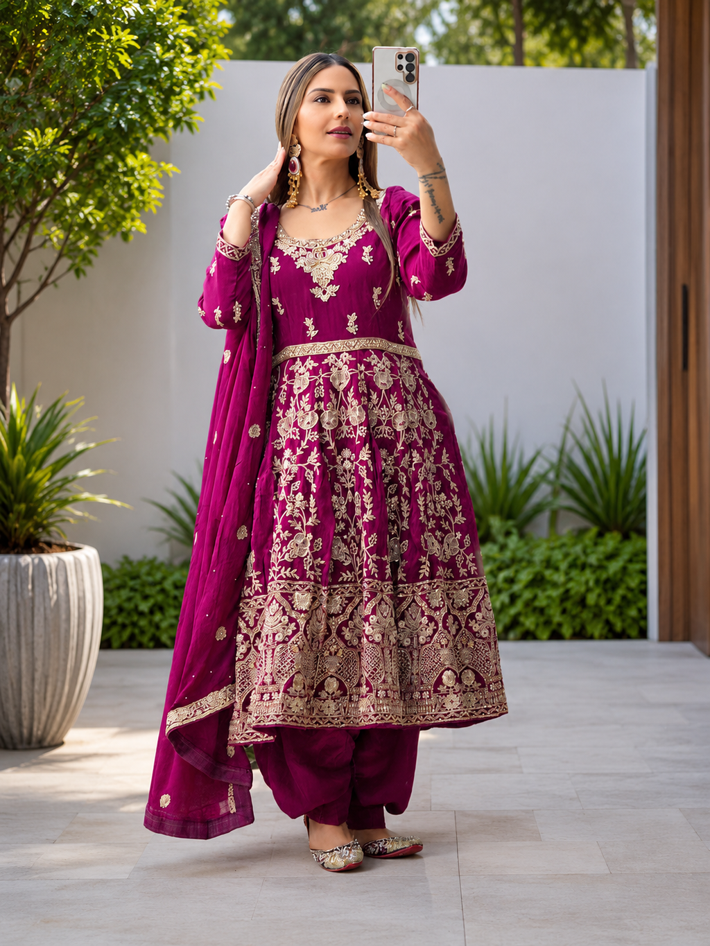 Elegant Sardari Suit